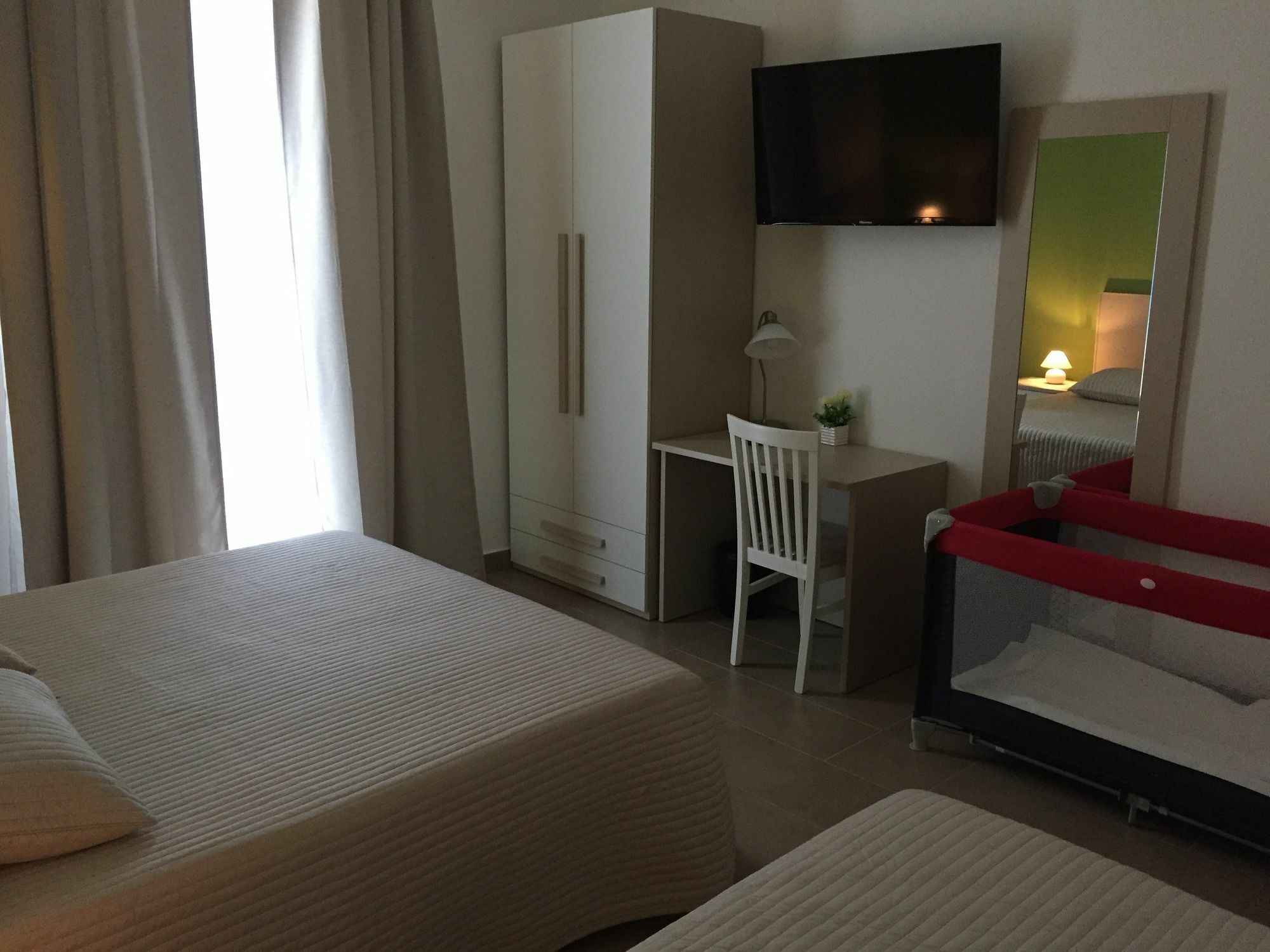B&B Cairoli Месина Екстериор снимка