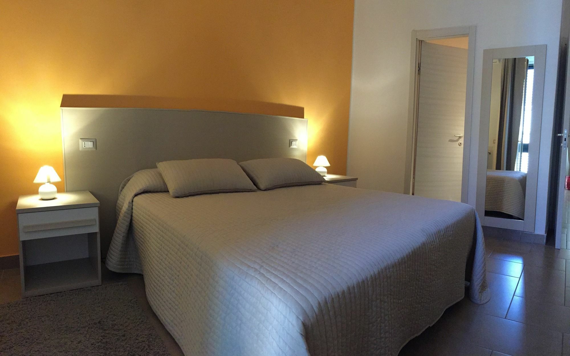 B&B Cairoli Месина Екстериор снимка