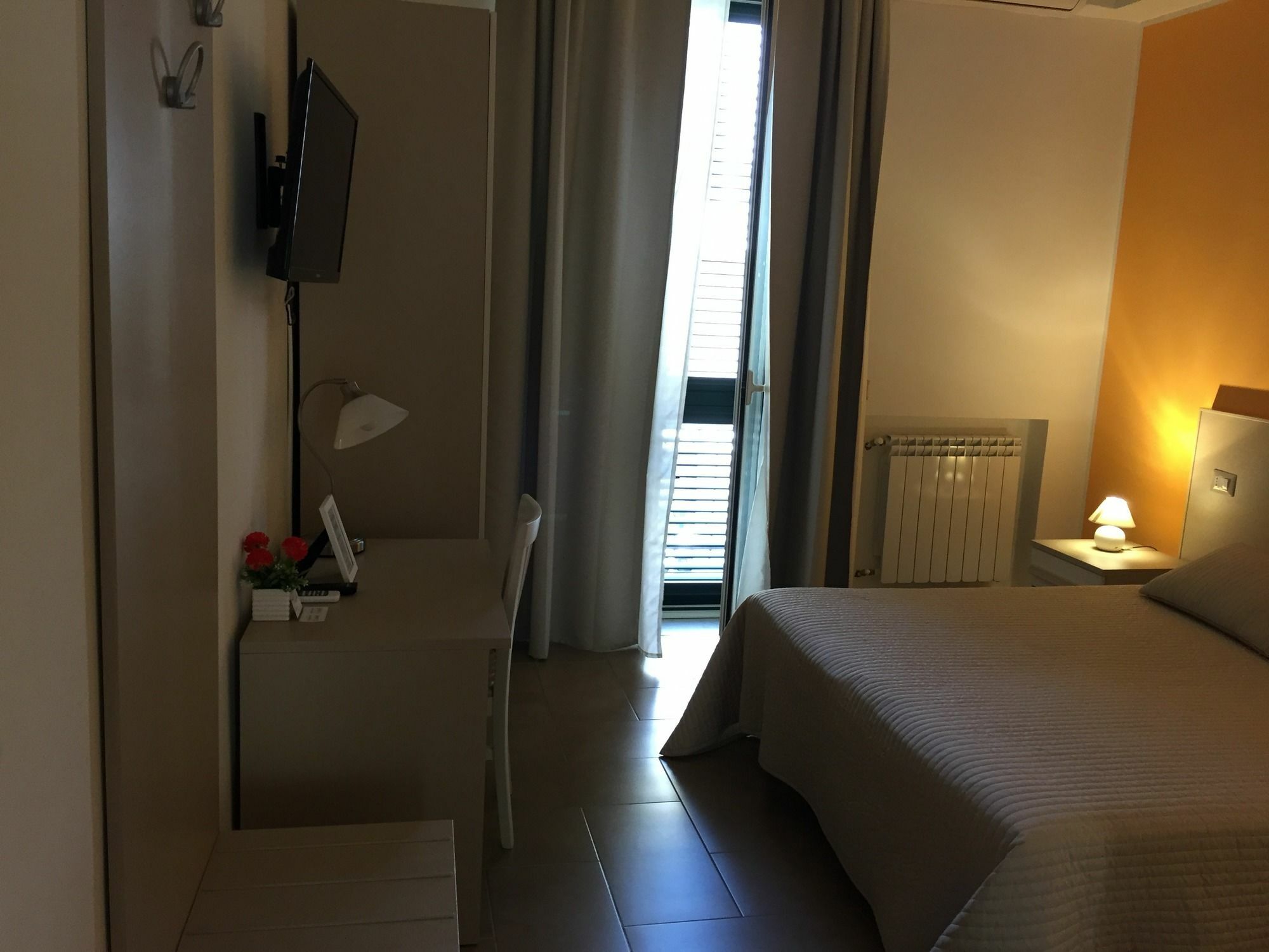B&B Cairoli Месина Екстериор снимка